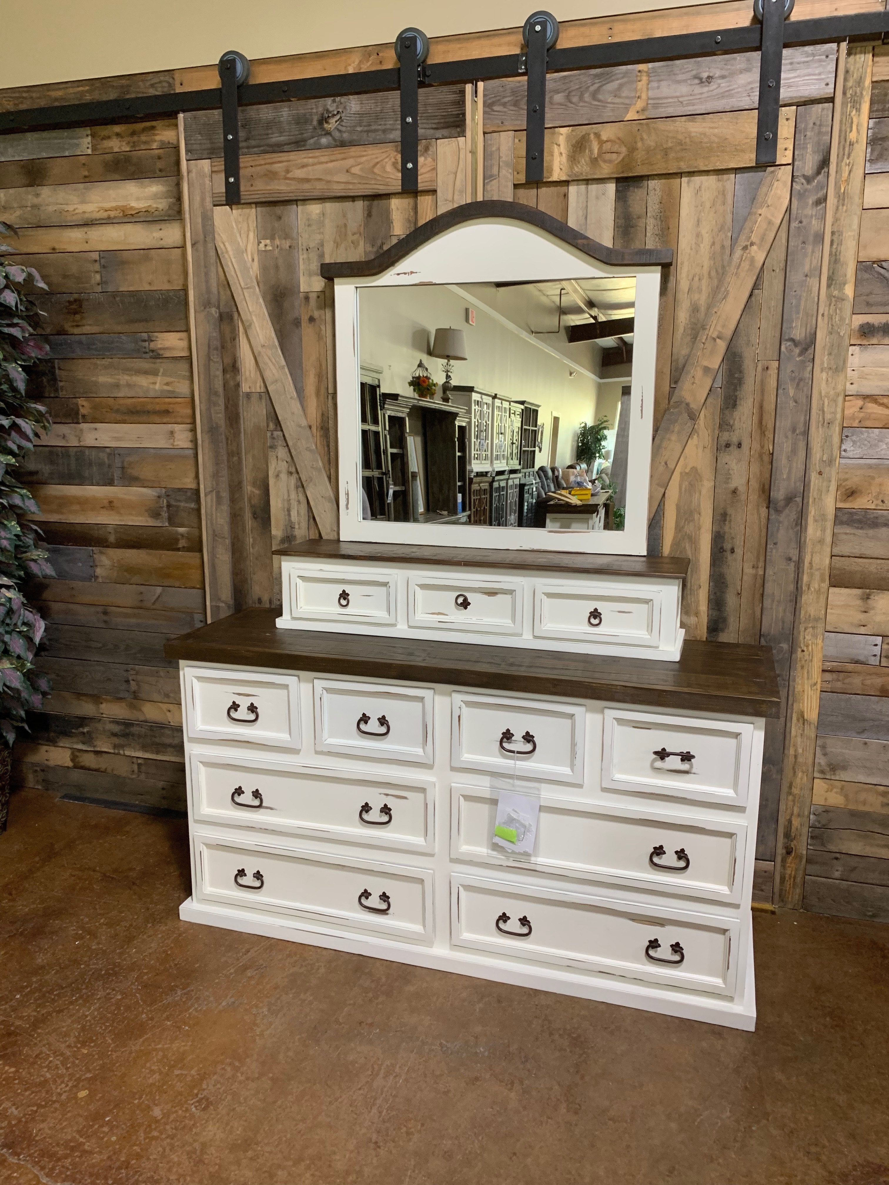 Mo Commd Mo Acc80d Antique White Dresser With Mirror With Drawers