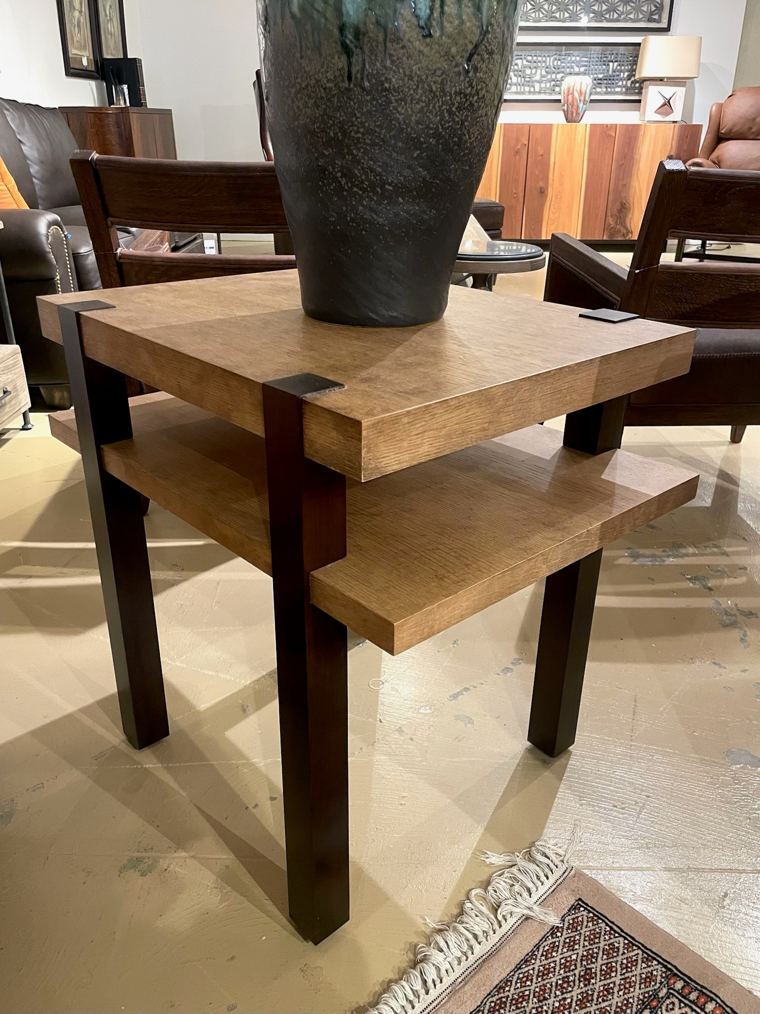 Hickory Park Clearance Mesa Spring Lamp Table by Century Furniture 709-621