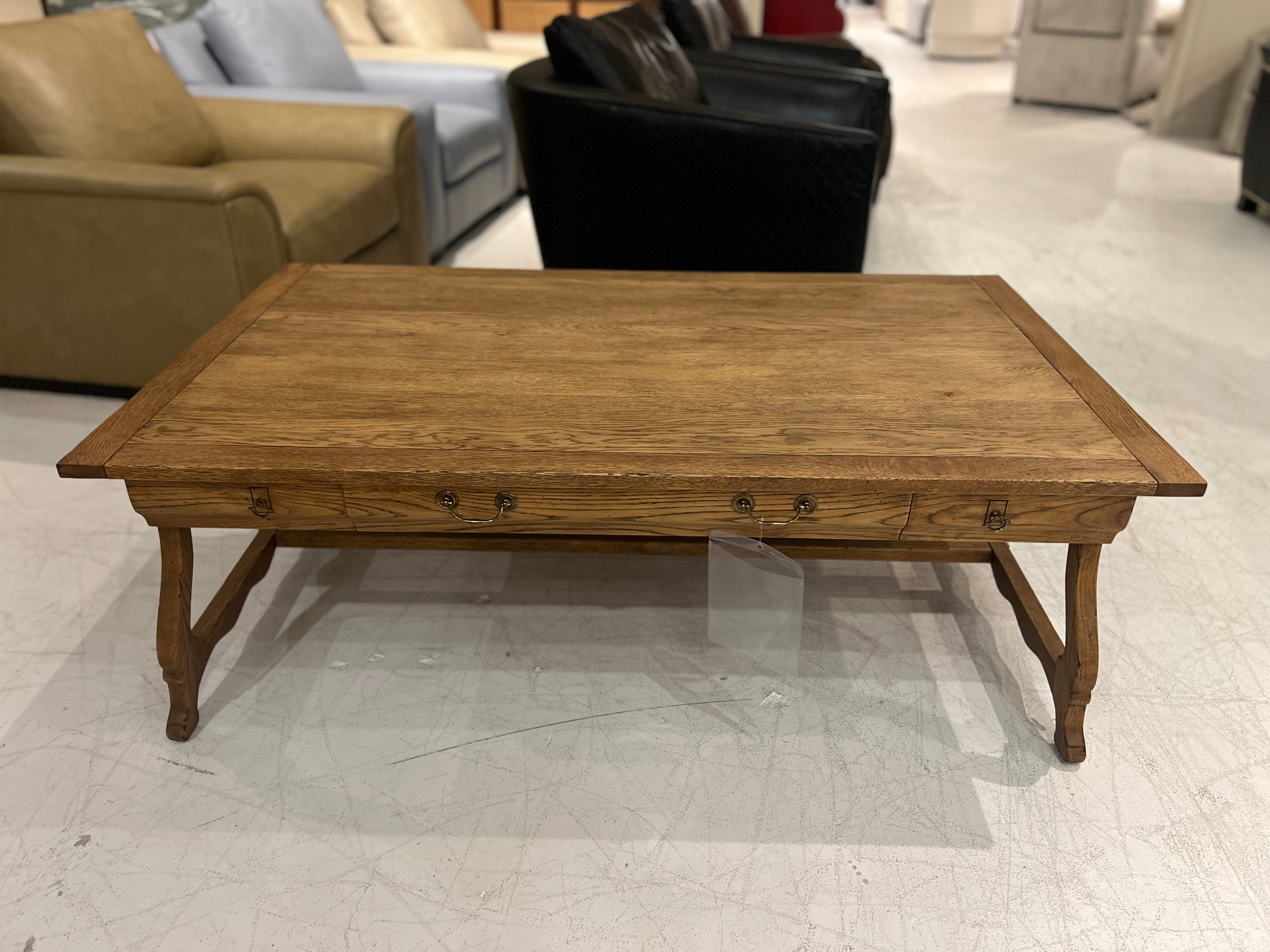 Century Furniture Factory Outlet Manning Cocktail Table SF6284/380