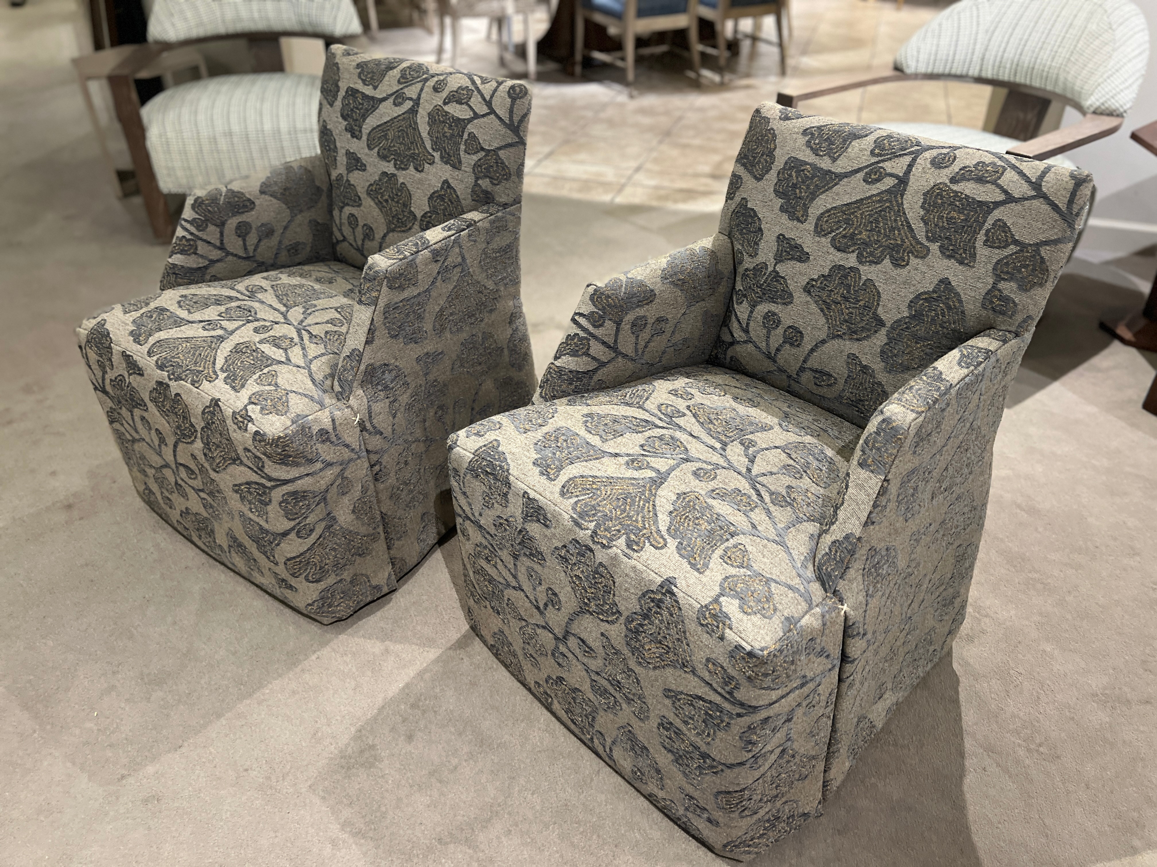 Century Furniture Factory Outlet Dean Swivel Chair ESN245-8/50