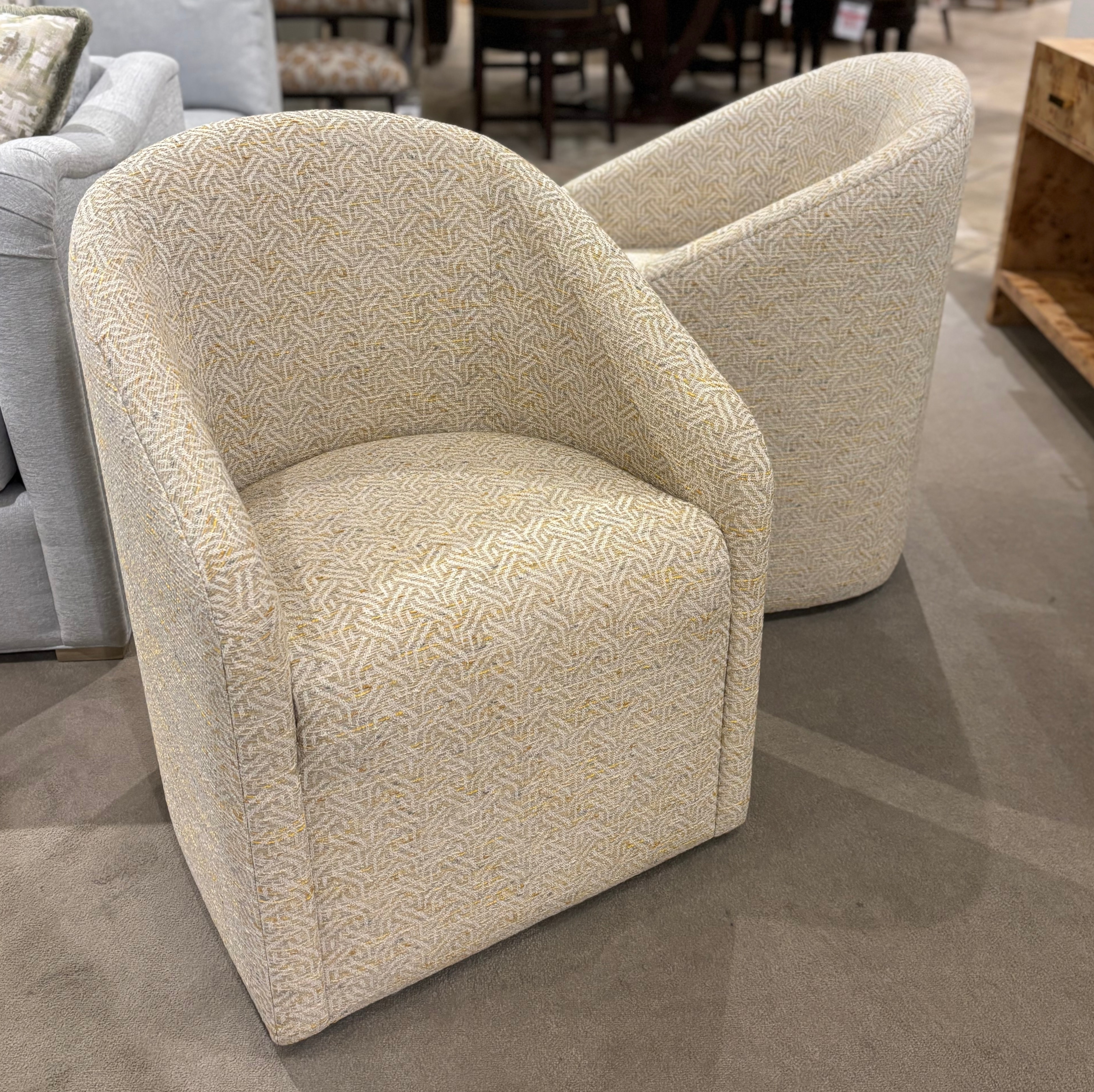 Jessica Charles Factory Outlet Demi Chair w/ Casters 1156-C/10089,10090