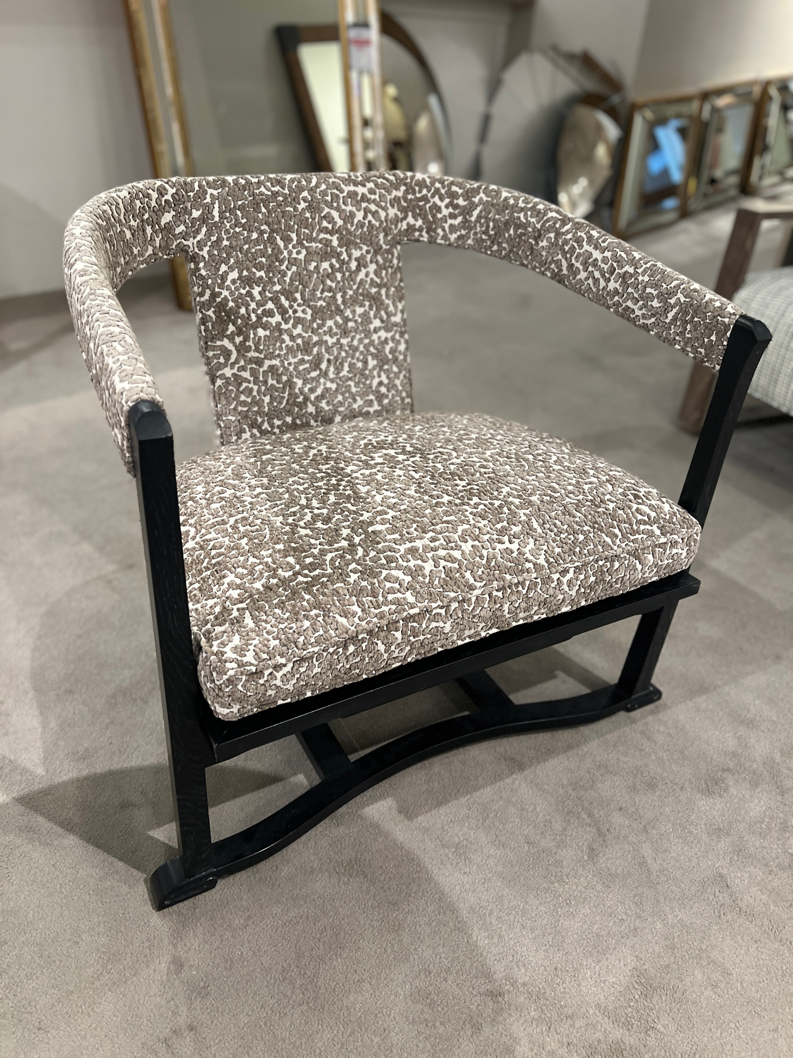 Century Furniture Factory Outlet Sutton Hall Chair AE-3362/40