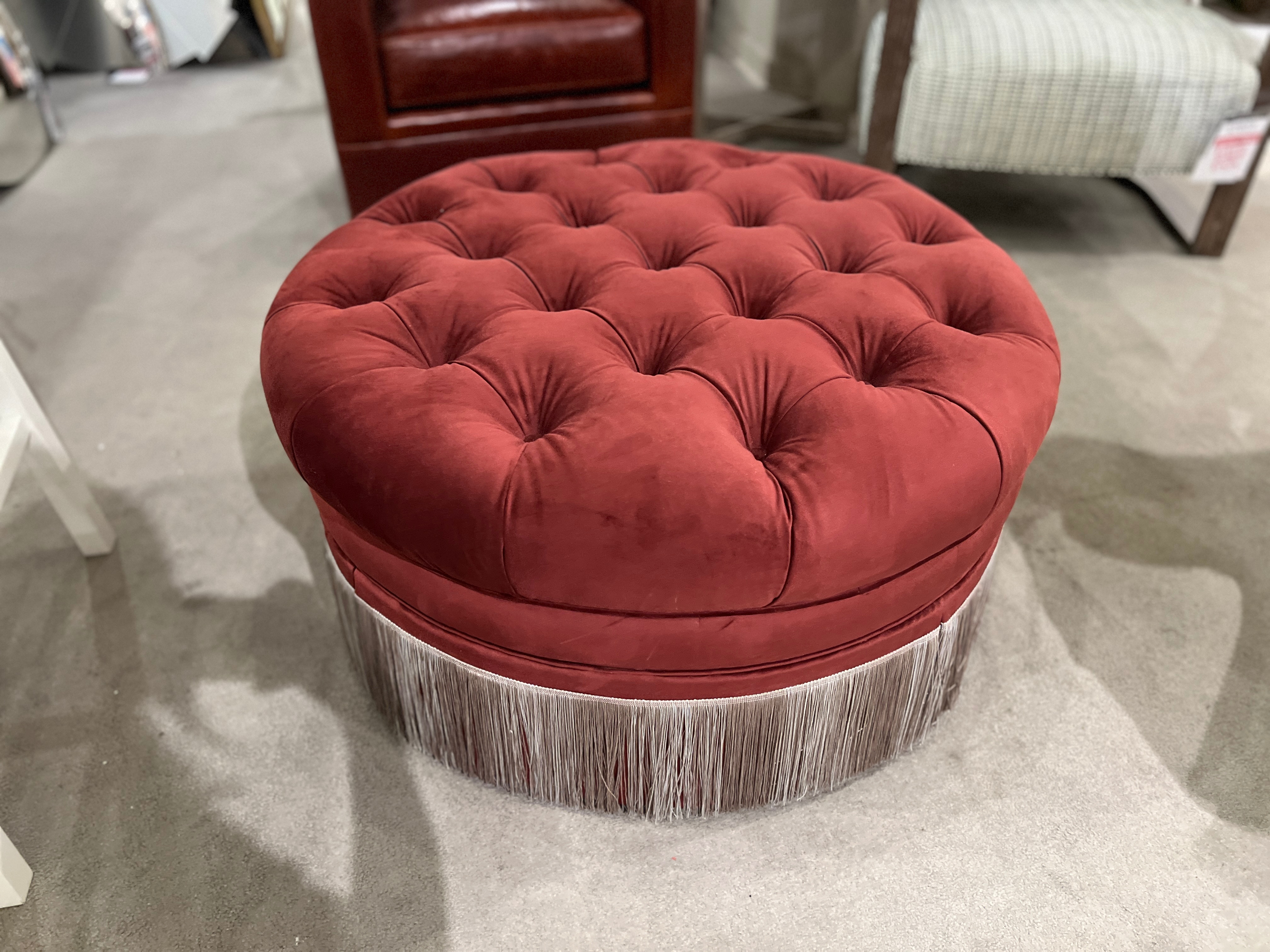 Jessica Charles Factory Outlet Dinah Ottoman 885/10582