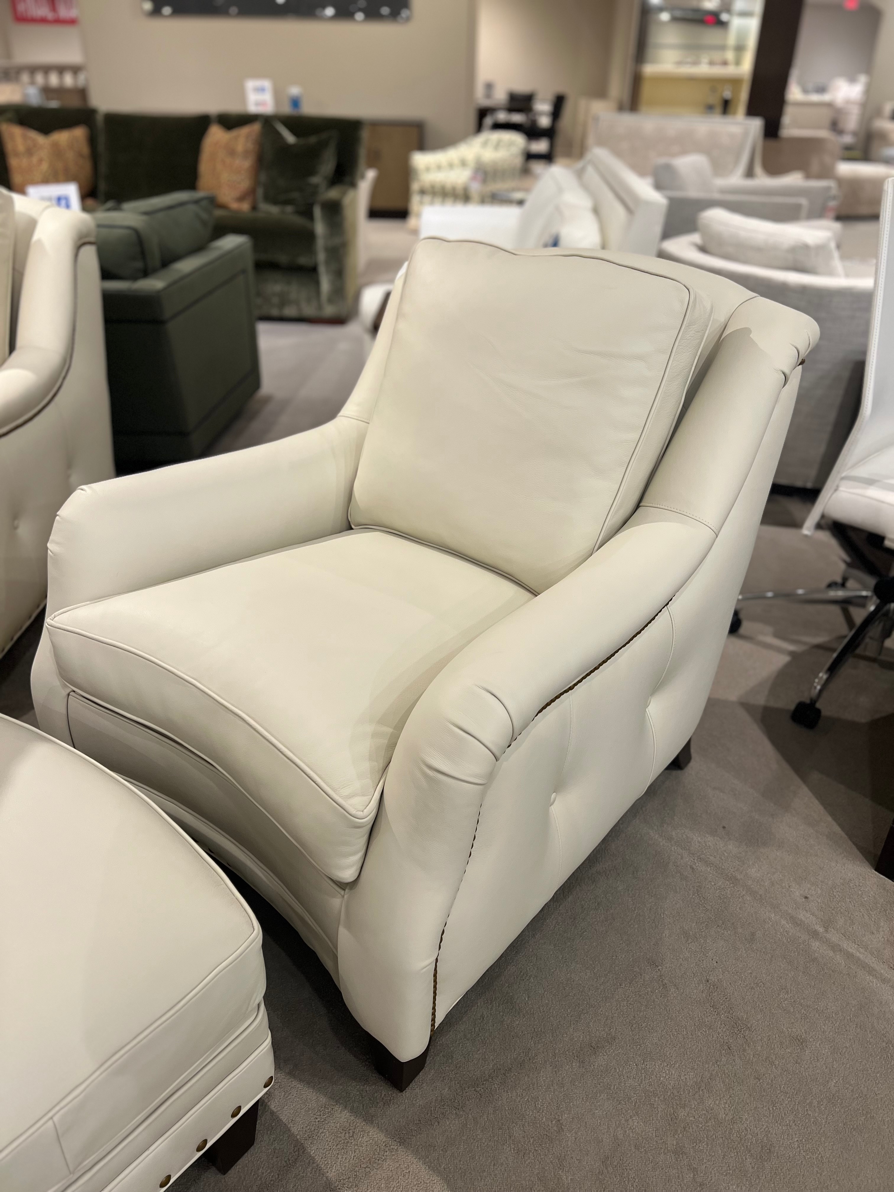 Century Furniture Factory Outlet Ruskin Sofa PLR-12102