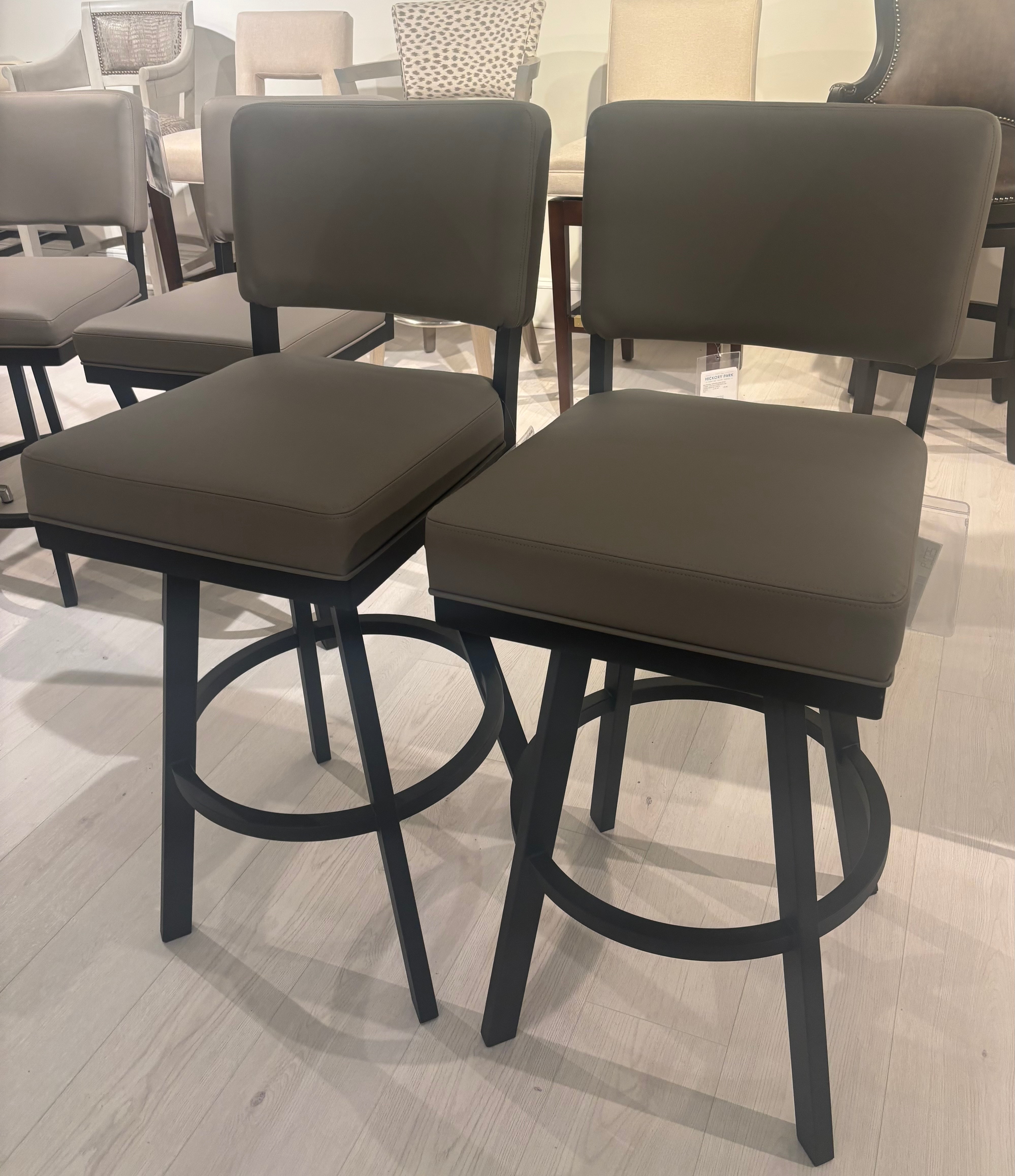 Hickory Park Clearance Wesley Allen B505H30S Pair of Miami Barstools B505H30S