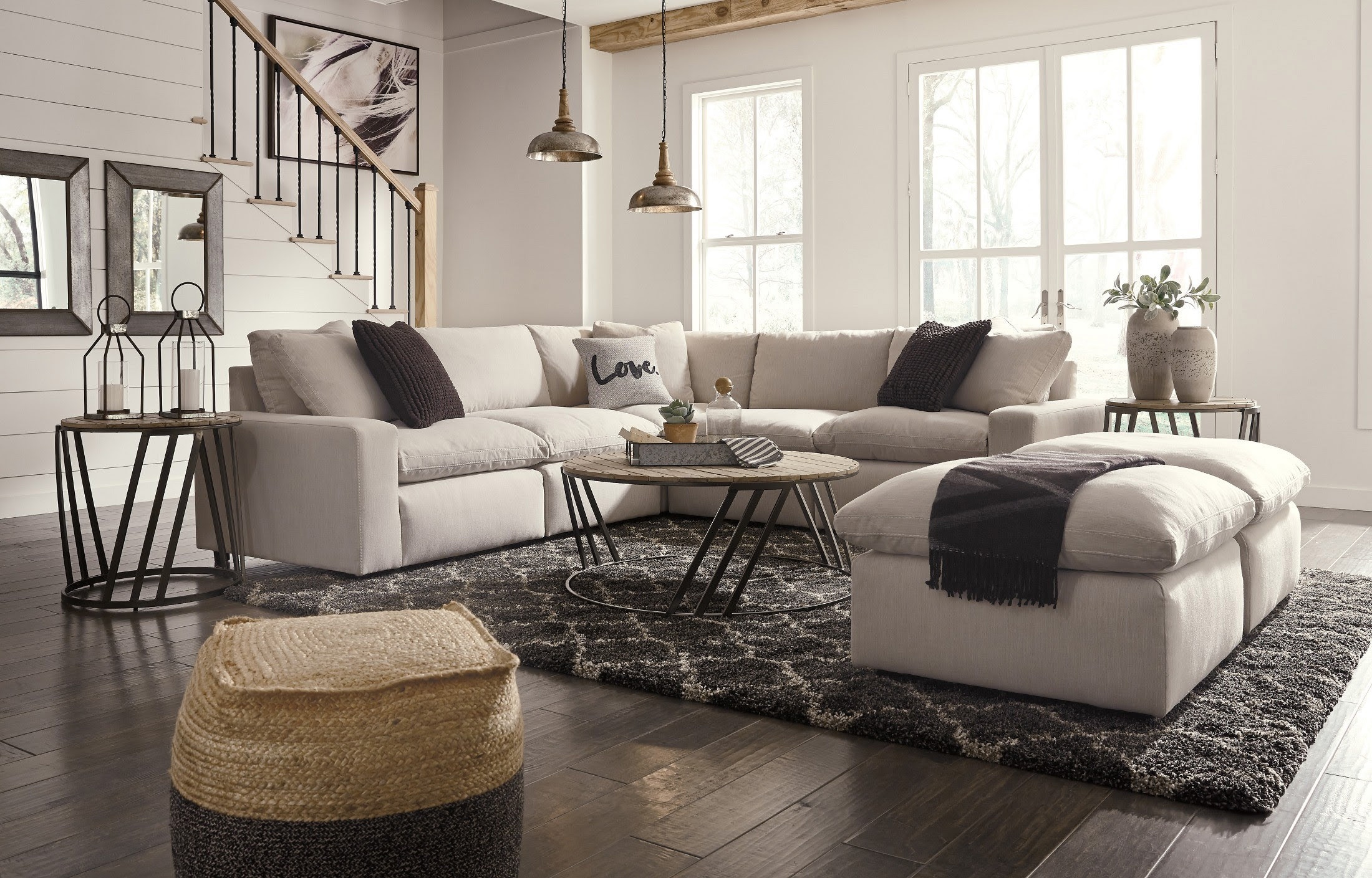 Simply Home by Lindy's Furniture Living Room Savesto Sectional by Ashley (SKU: 31102)