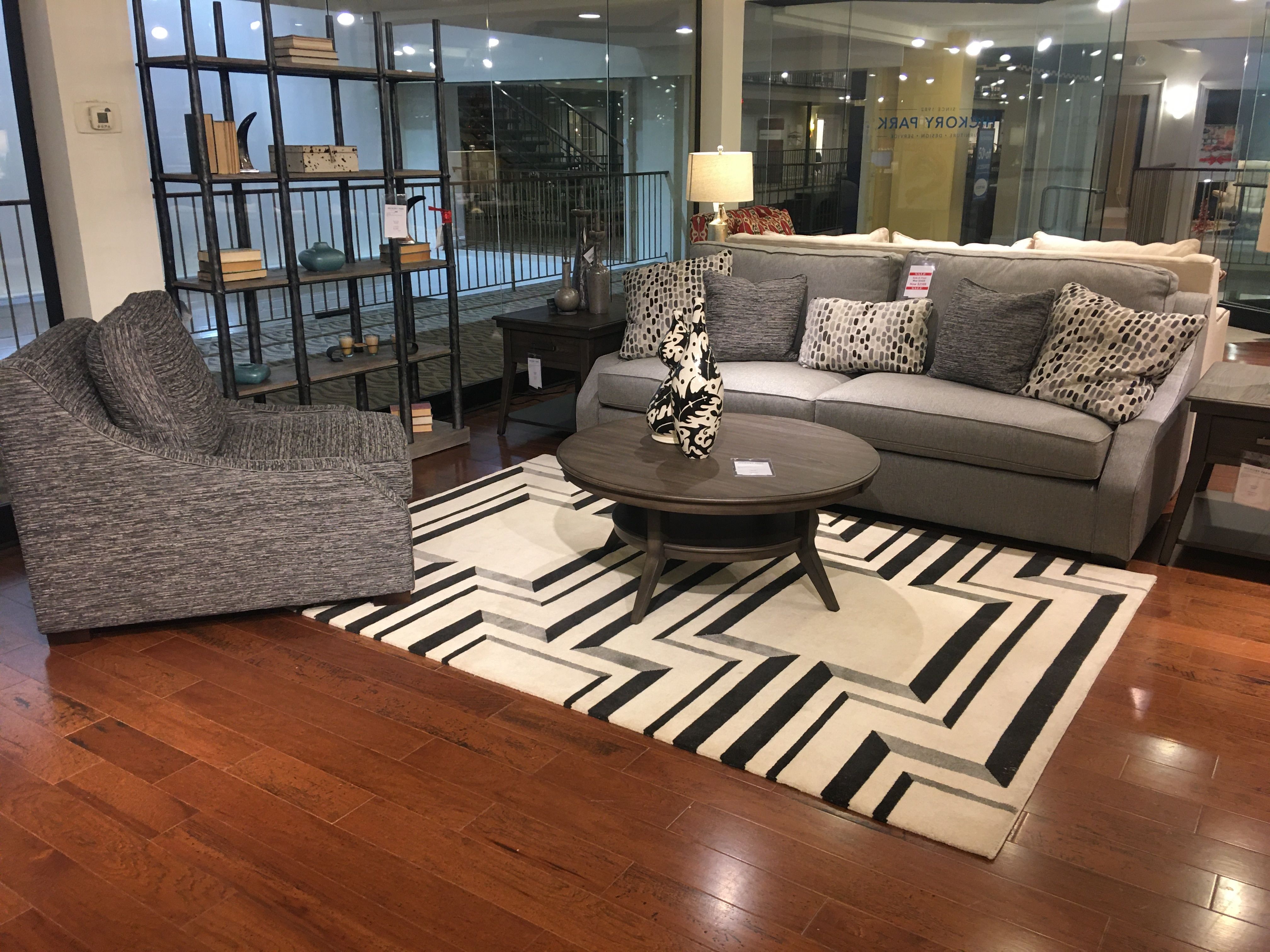 Hickory Park Furniture Outlet Living Room Grande Sofa And Chair