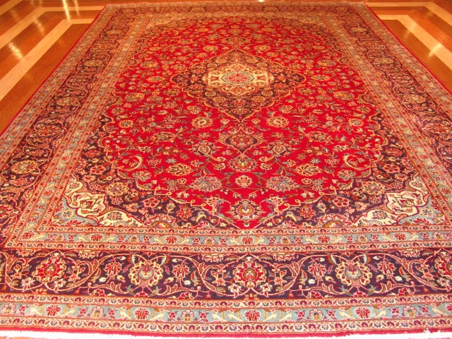 Roya Rugs One-of-a-Kind Fine Old Persian Kashan Area Rug 6173