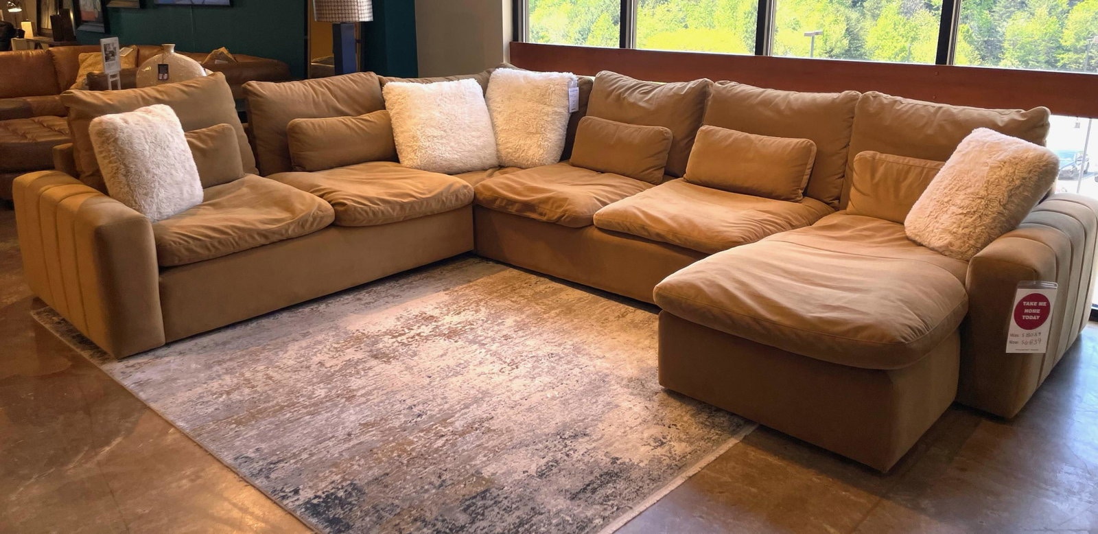 Hickory Park Clearance Dawson Max sectional by Palliser Furniture 77810-92