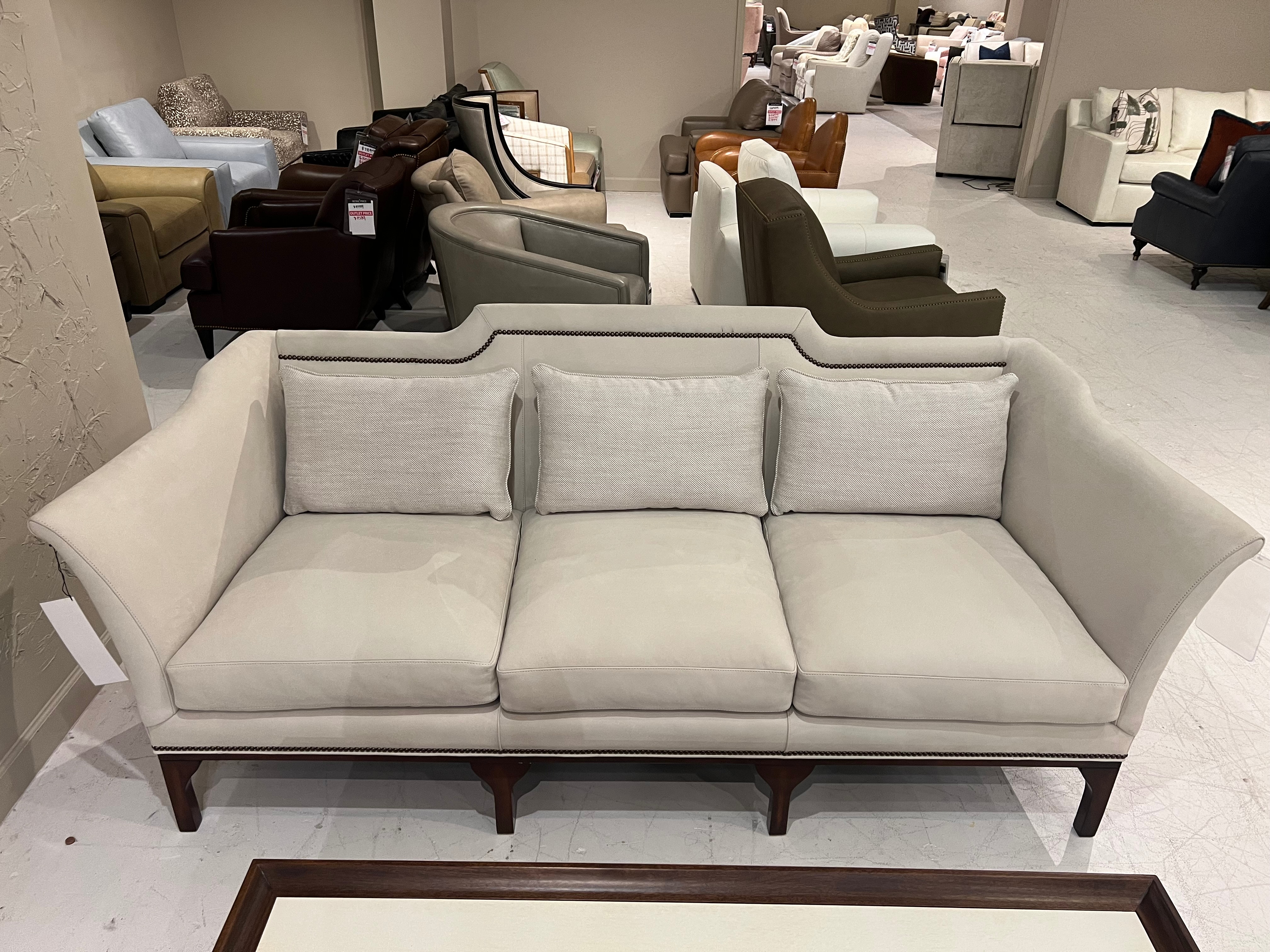 Hancock and Moore Factory Outlet Gina Sofa 6706-3/345