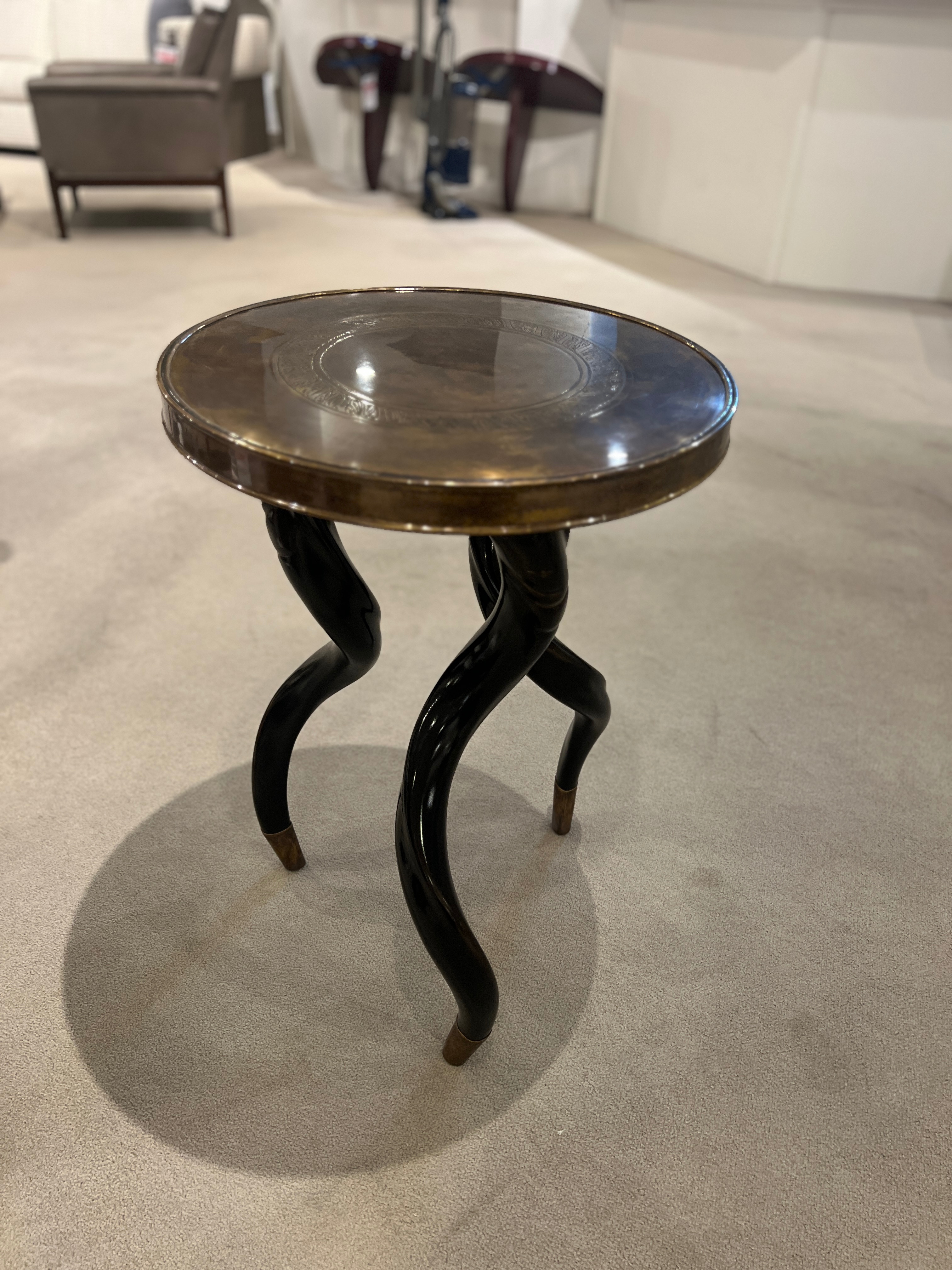Century Furniture Factory Outlet Faux Horn Chairside Table SF5047/160