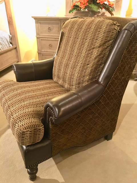 Amish Oak And Cherry Clearance Center Living Room Chairs Hickory