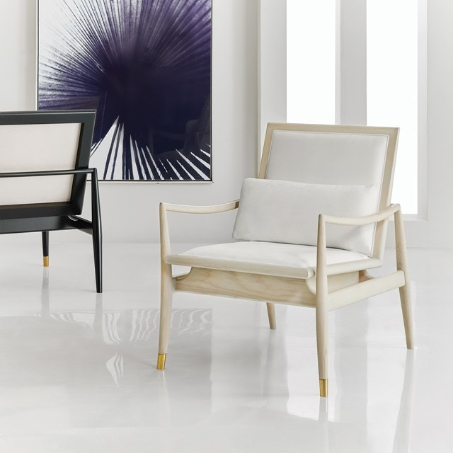 Modern History Brachisto Chair in Walnut MH1080F01