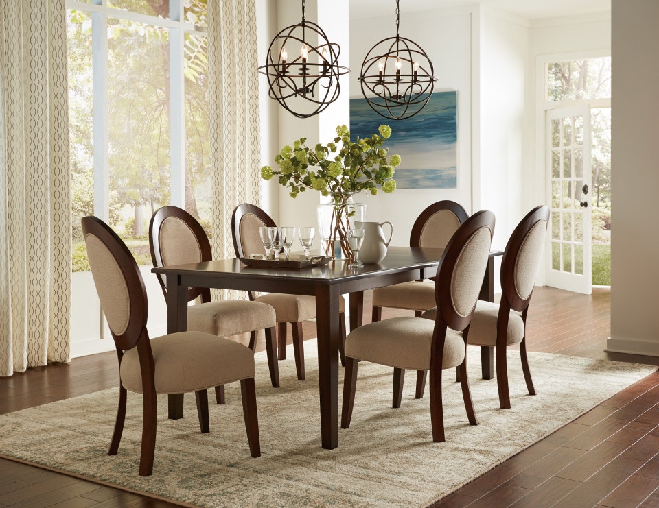 Amish Oak & Cherry Dining Room Group Roanoke Collection