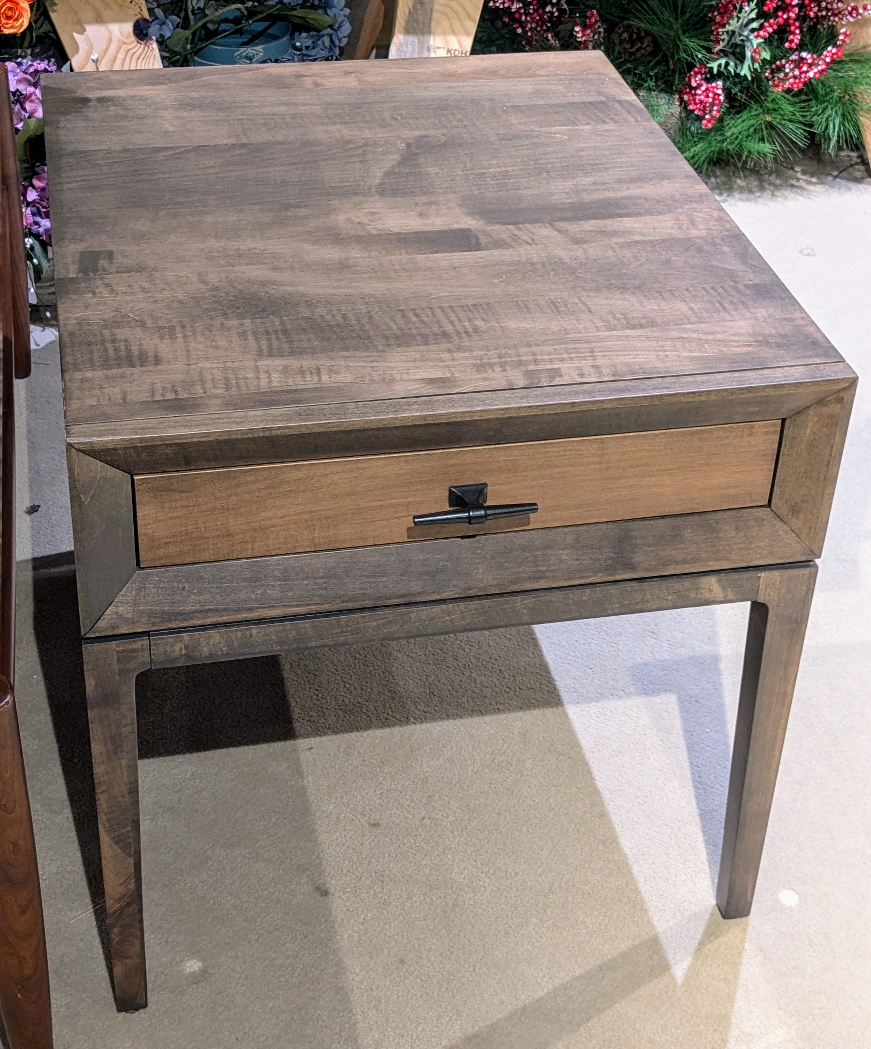 Amish Oak & Cherry Clearance Center Solid Wood End Table Soma-ET