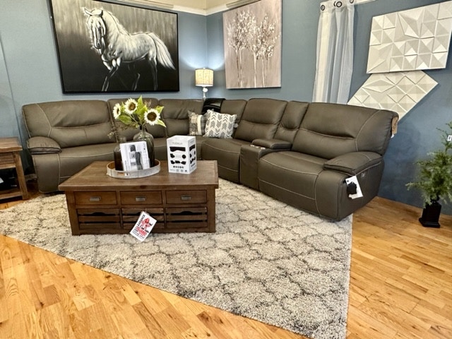 Simply Home by Lindy
