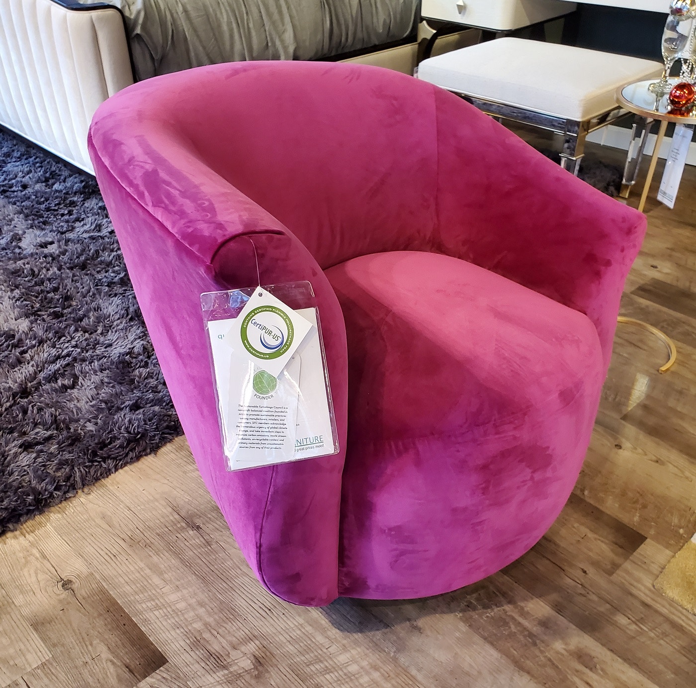 Lazar Viva Swivel chair 1070