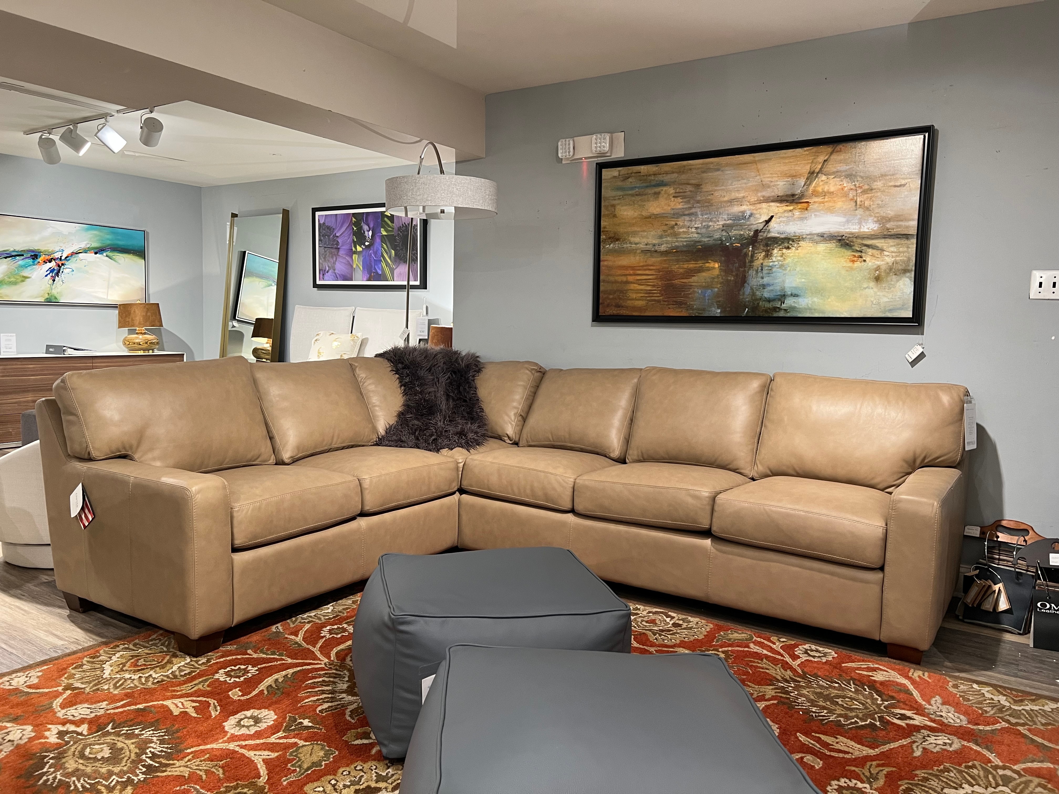 Omnia Leather, Albany sectional