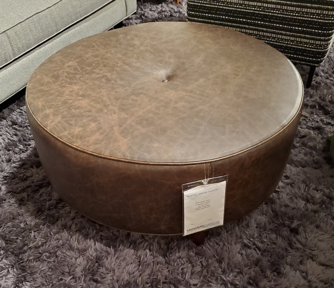 Omnia Leather MAIN STREET ROUND OTTOMAN 20166