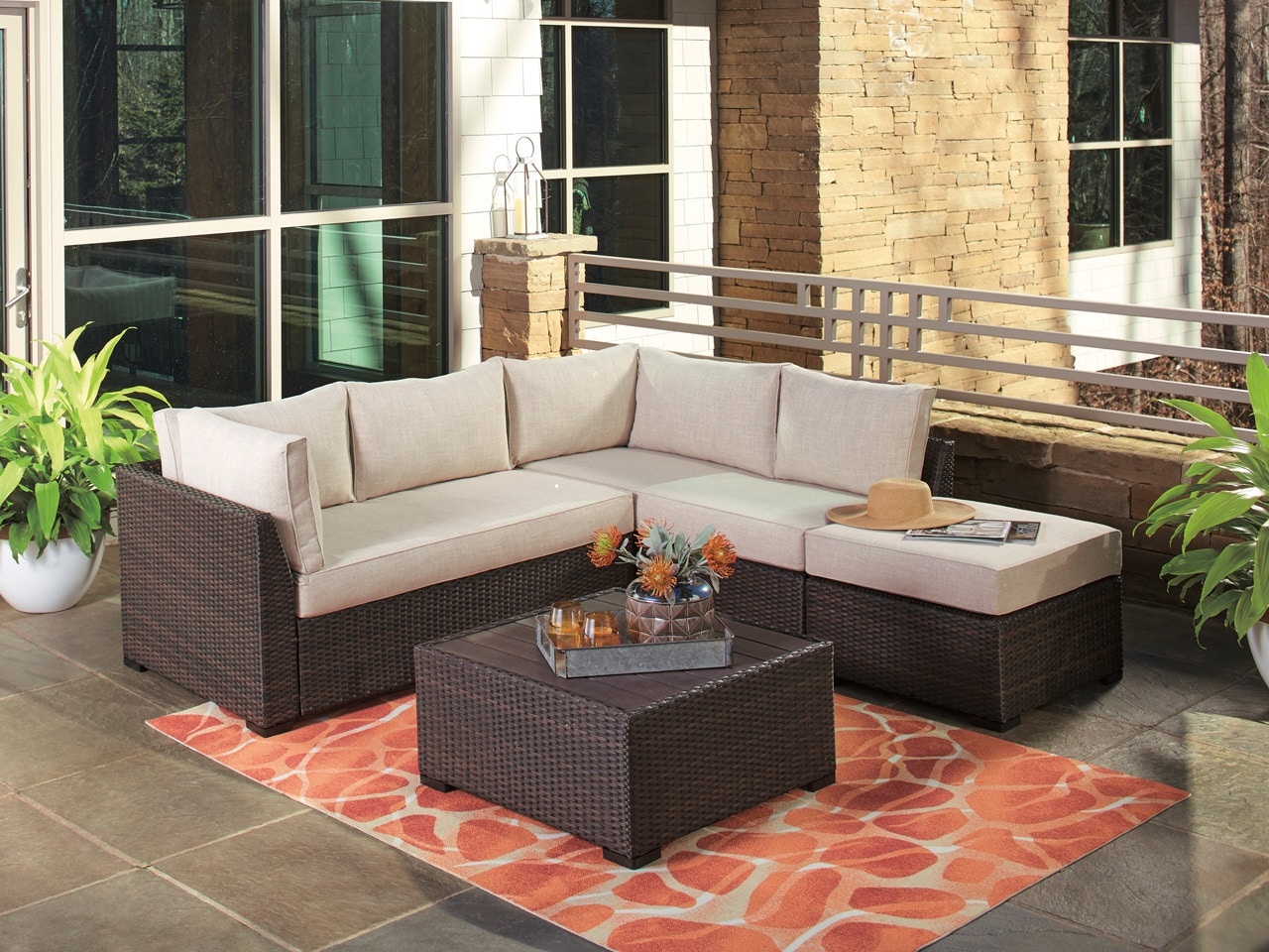 Outdoor Patio Monticello Espresso Outdoor Wicker And Latte Linen Cushion 4 Pc Sectional Seating