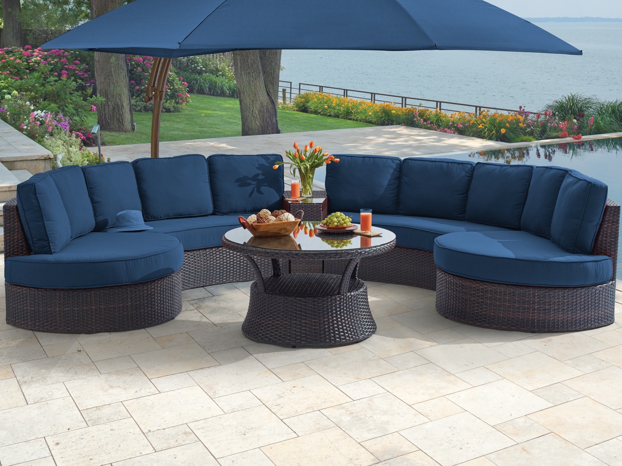 Living Room San Lucas Dark Elm Outdoor Wicker And Spectrum Indigo Cushion 5 Pc Contour Sectional