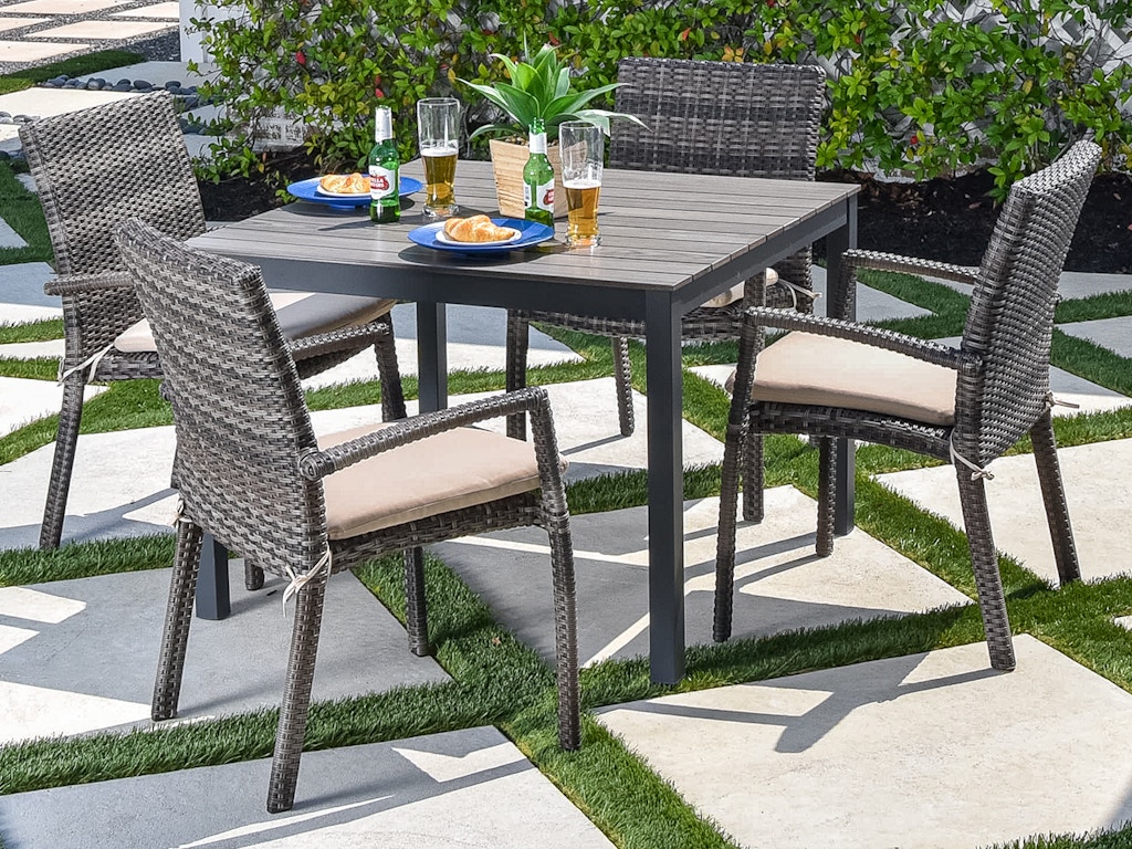 Living Room Contempo Dark Grey Aluminum And Husk Outdoor Wicker 5 Pc Dining Set With 41 X 41 In