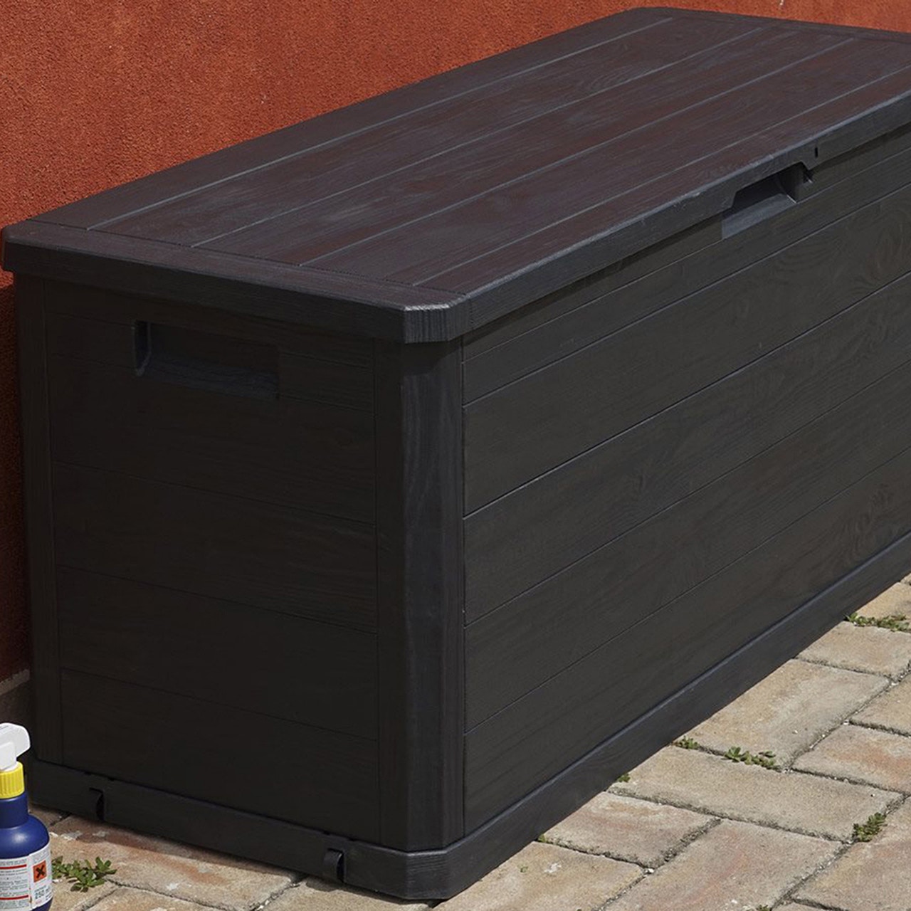 Outdoor/Patio Toomax 74 gal. Anthracite Wood Grain Embossed Medium