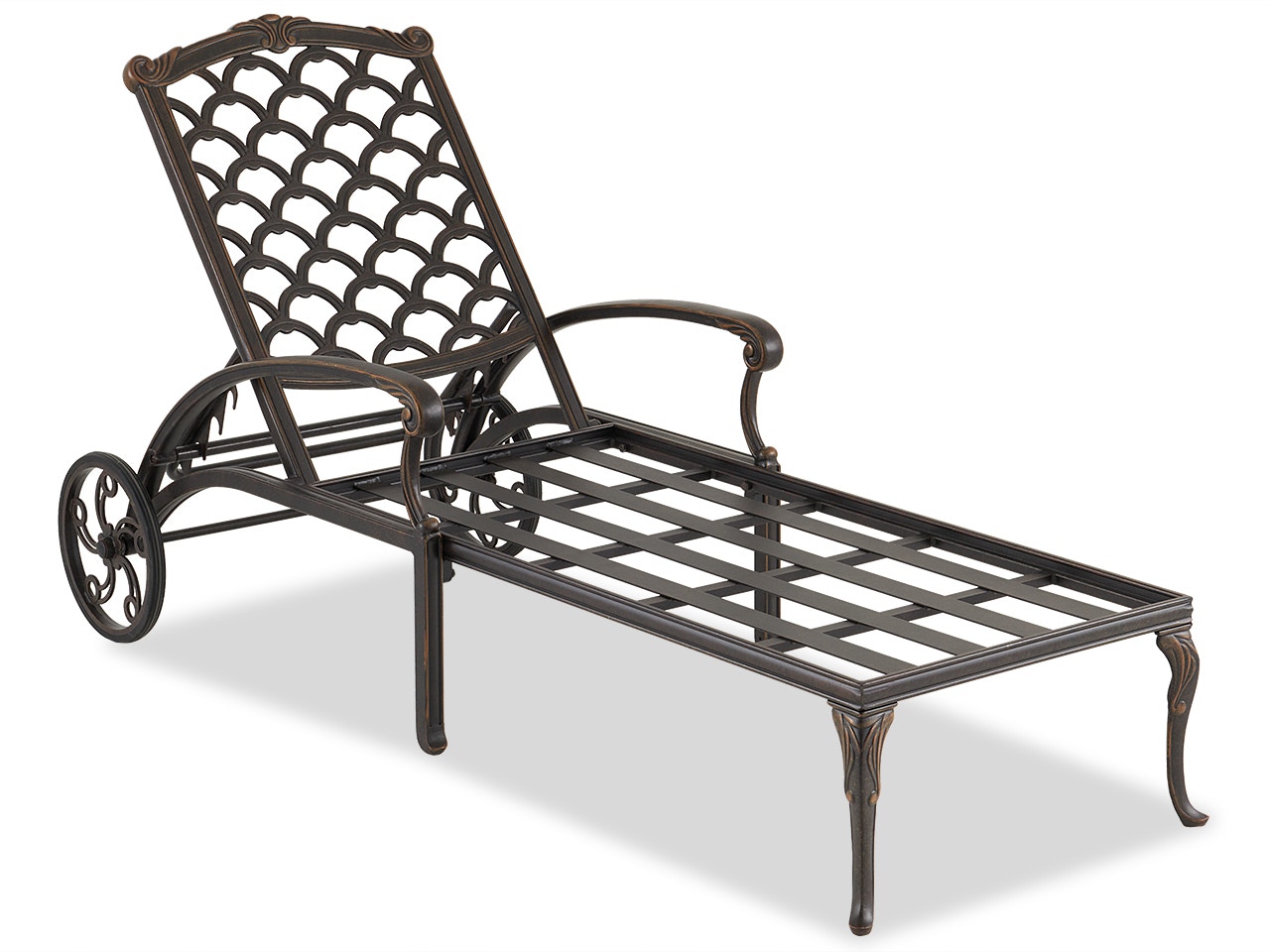aluminum lounge
