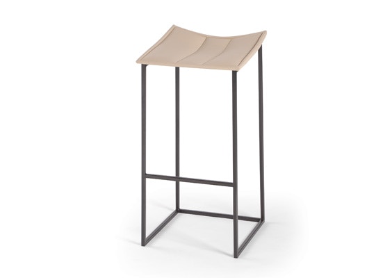 Trica Furniture Bocca Barstool / COUNTER HEIGHT BA202400900384
