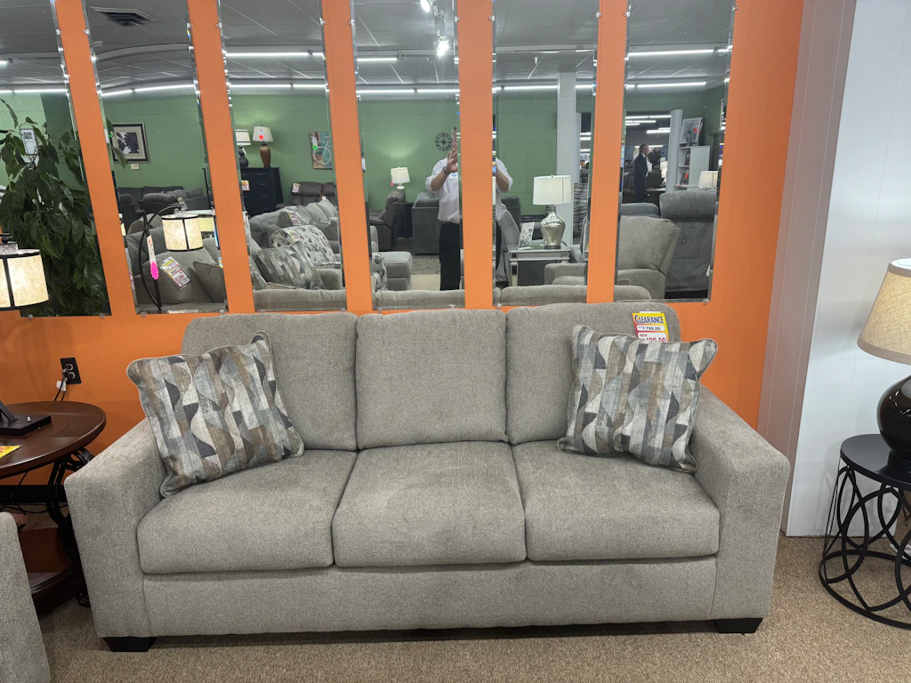 Benchcraft Sofa Skaff Furniture Carpet One Floor Home Flint, MI