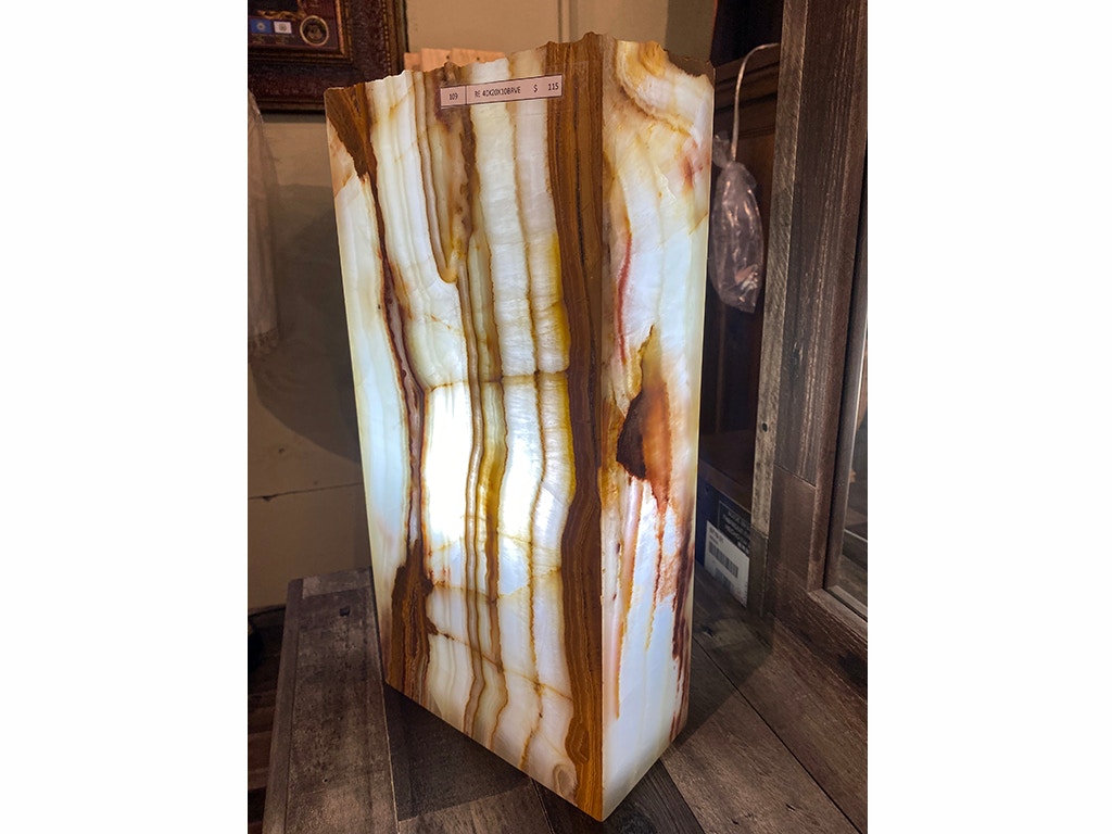 Onyx Rectangular Onyx Table Lamp with Open Rustic Top - 16 Inch RE402010BRVE