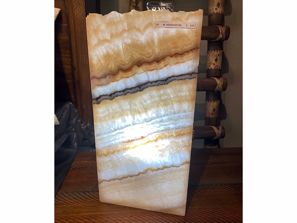 Onyx Rectangular Onyx Table Lamp with Flat Top - 16 Inch RE402010CTAQ