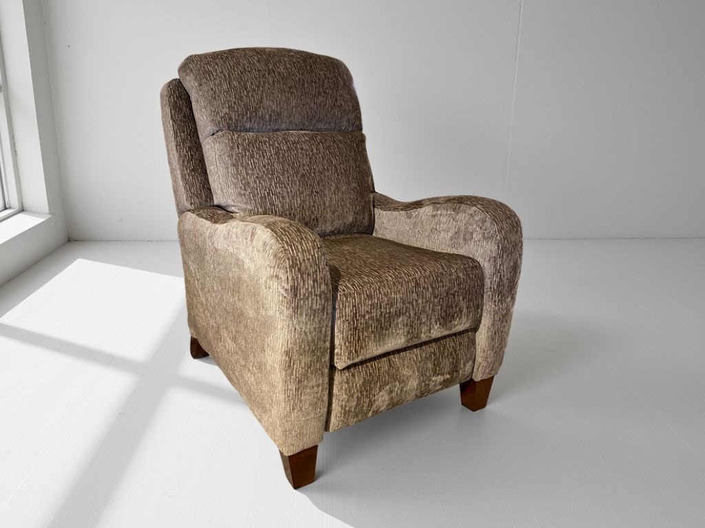  Prestige Hi-Leg Recliner 1643-1