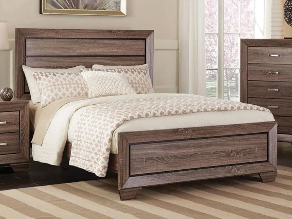  Queen Bed *204191Q