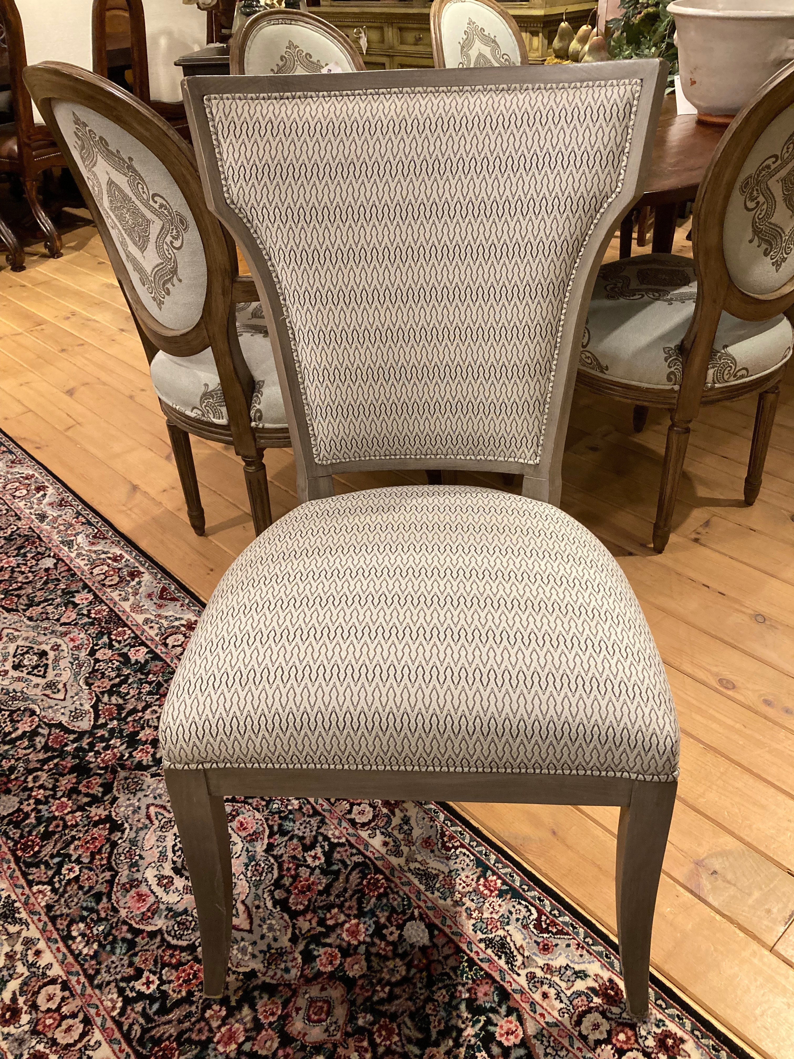 Set of 6 side chairs