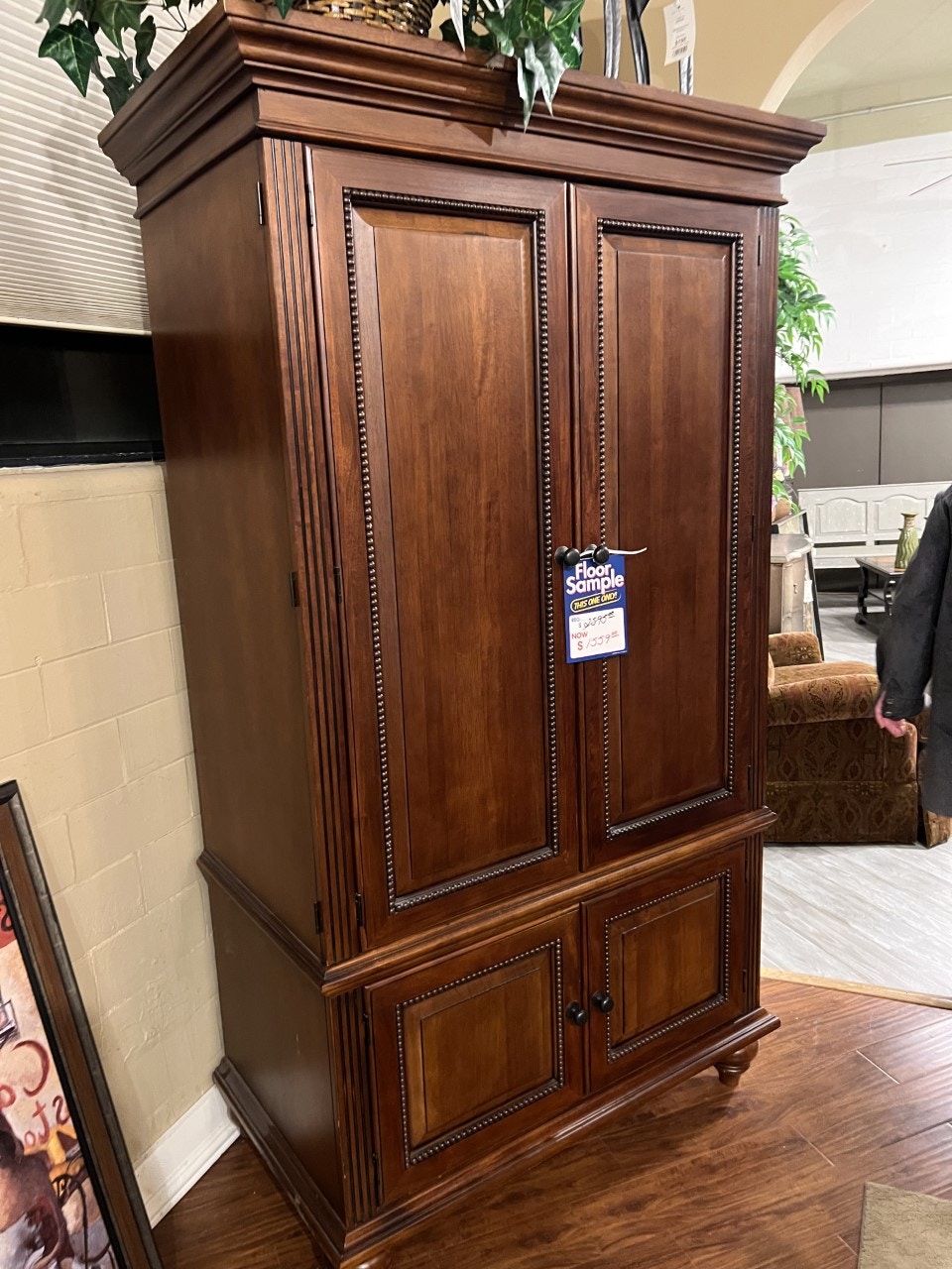  Cabinet X29391