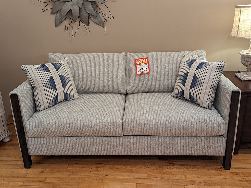  Oliver Sofa METRO-1912-03