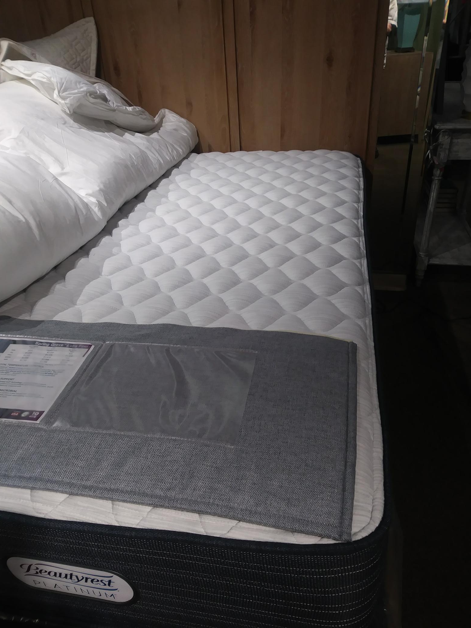 Simmons TWIN XL MATTRESS 