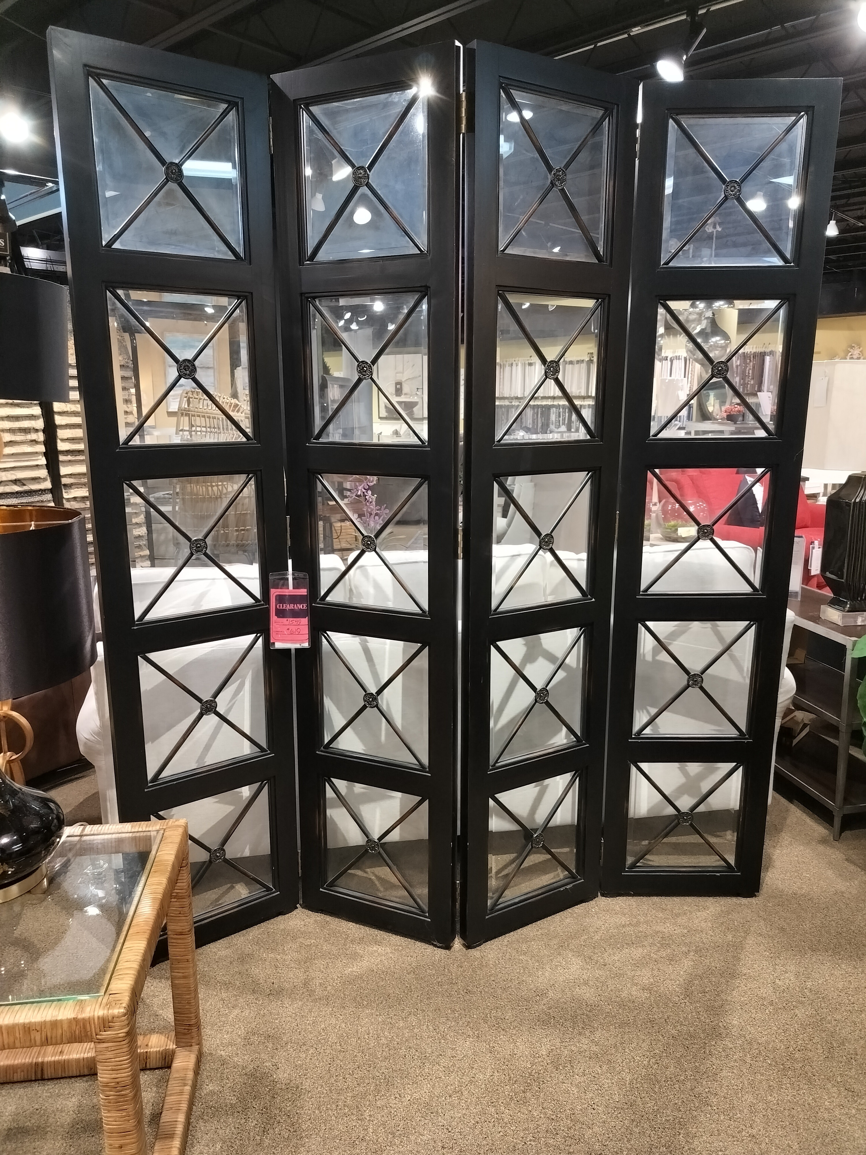 Bassett ROOM DIVIDER 