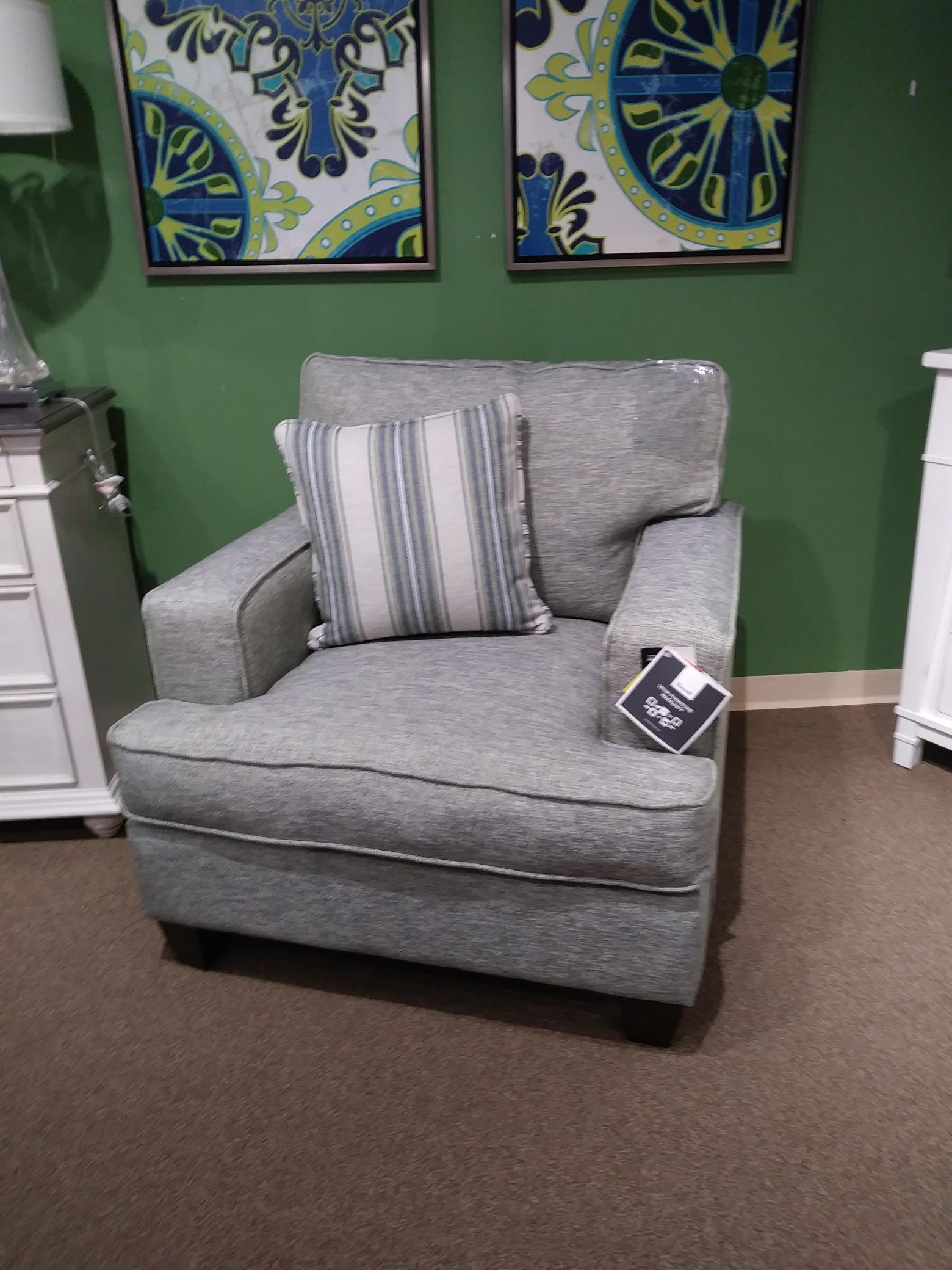 Bassett TANNER CHAIR 