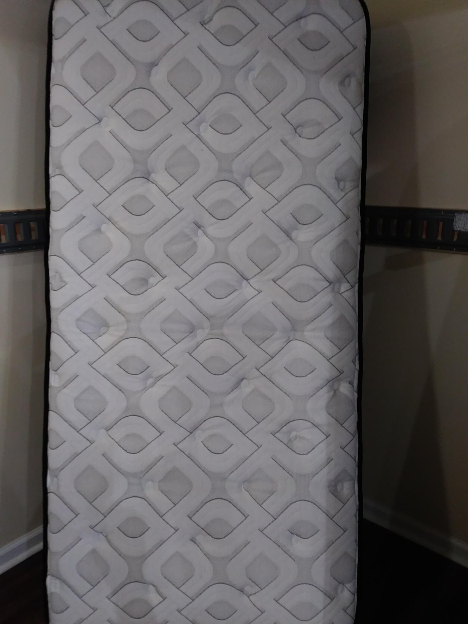 Sealy® TWIN XL MATTRESS 