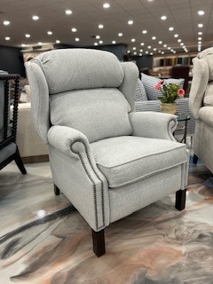 Hancock and Moore 1021 Customizable Woodbridge Chippendale Wing Chair Recliner (Newton Mist)