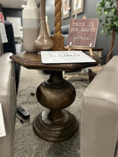 Hooker 5960-80116-MULTI Mason End Table