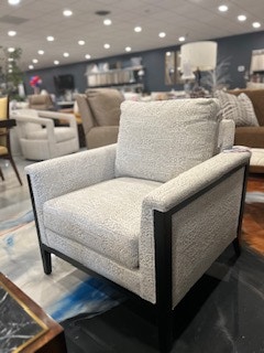 Hancock and Moore 6246-1 Ava Chair (61913L15)