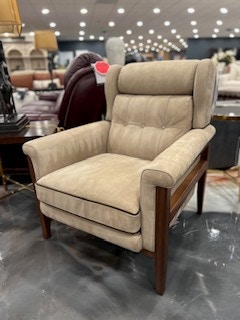 Hancock and Moore 6710 Customizable Heston Occasional Chair