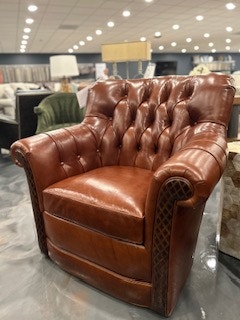 Hancock and Moore 6838-S Carrington Swivel Chair