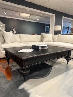 Century Furniture MN2000 Grand Oak Cocktail Table