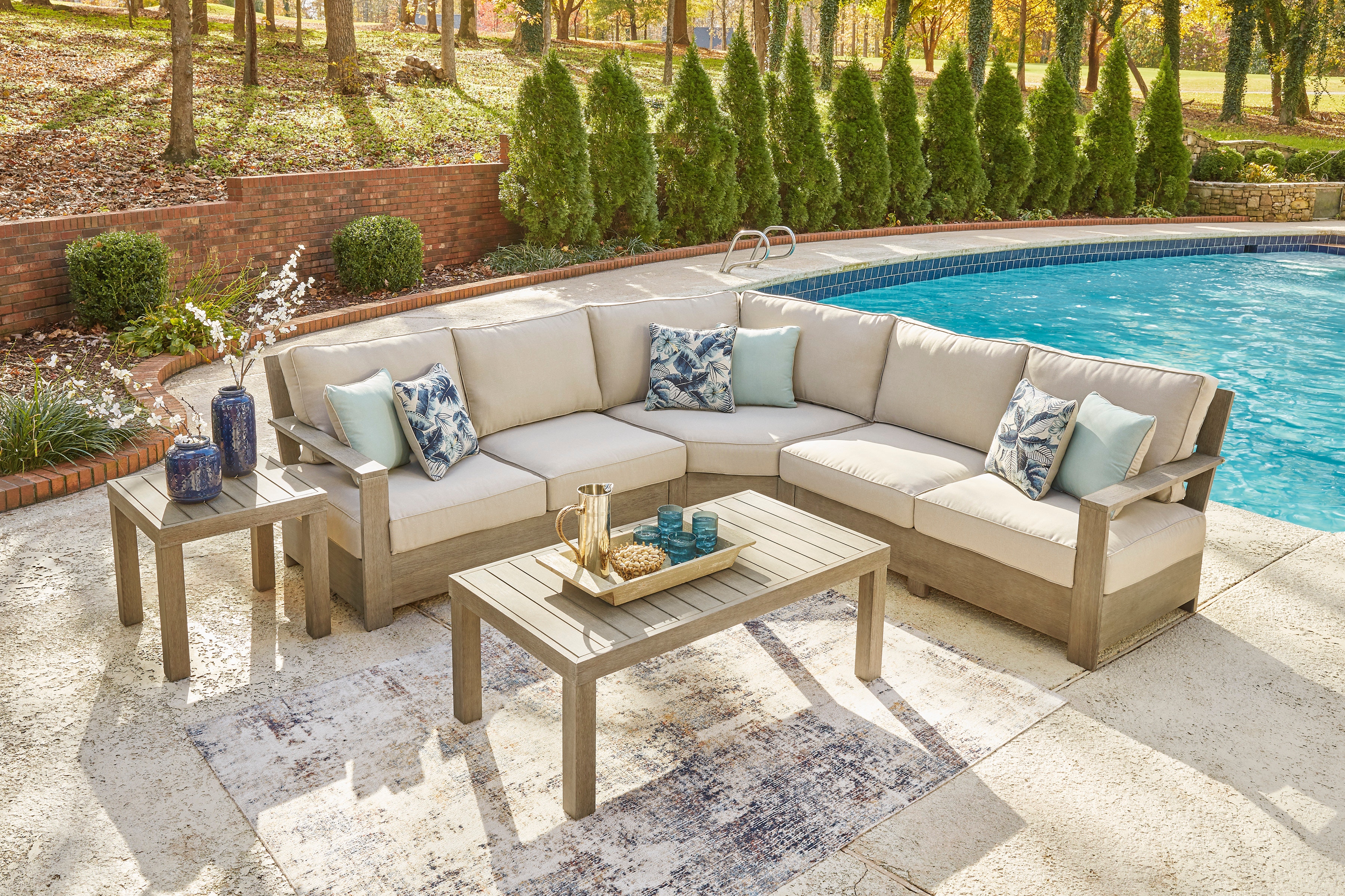 high back outdoor sectional