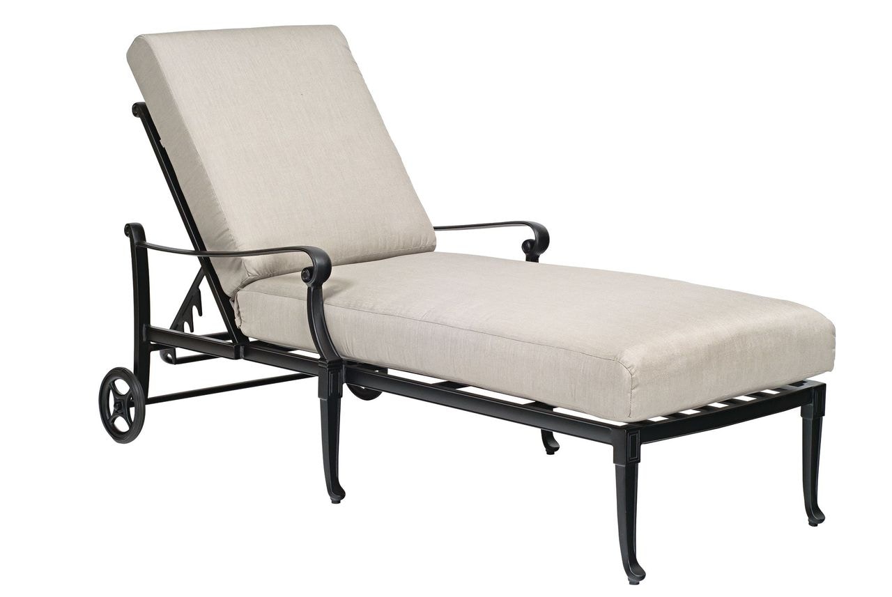 Adjustable Chaise Lounge 4Q0470