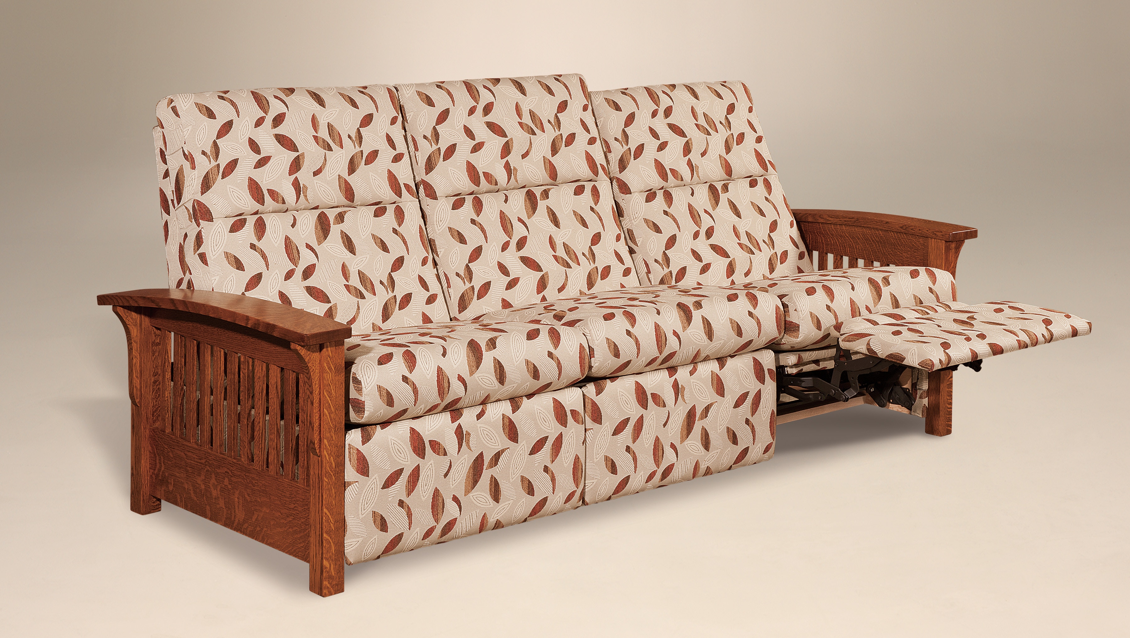  Skyline Slat Sofa Recliner 